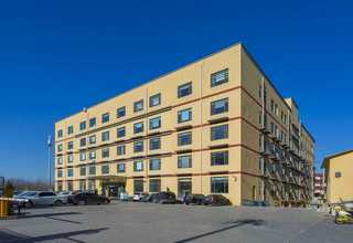 山东香水灌装机多少钱一个